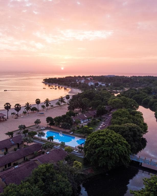 Amethyst Resort Passikudah